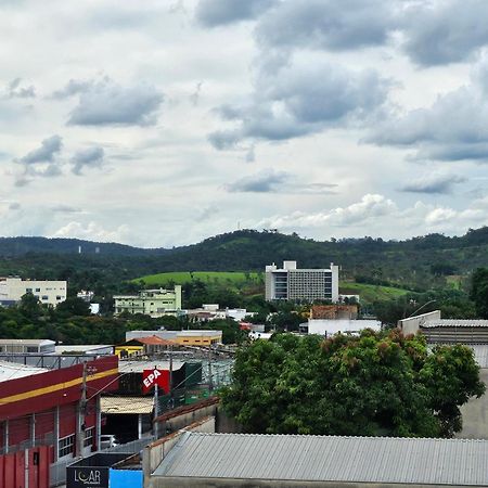 Hotel Avelar Ribeirão das Neves Esterno foto