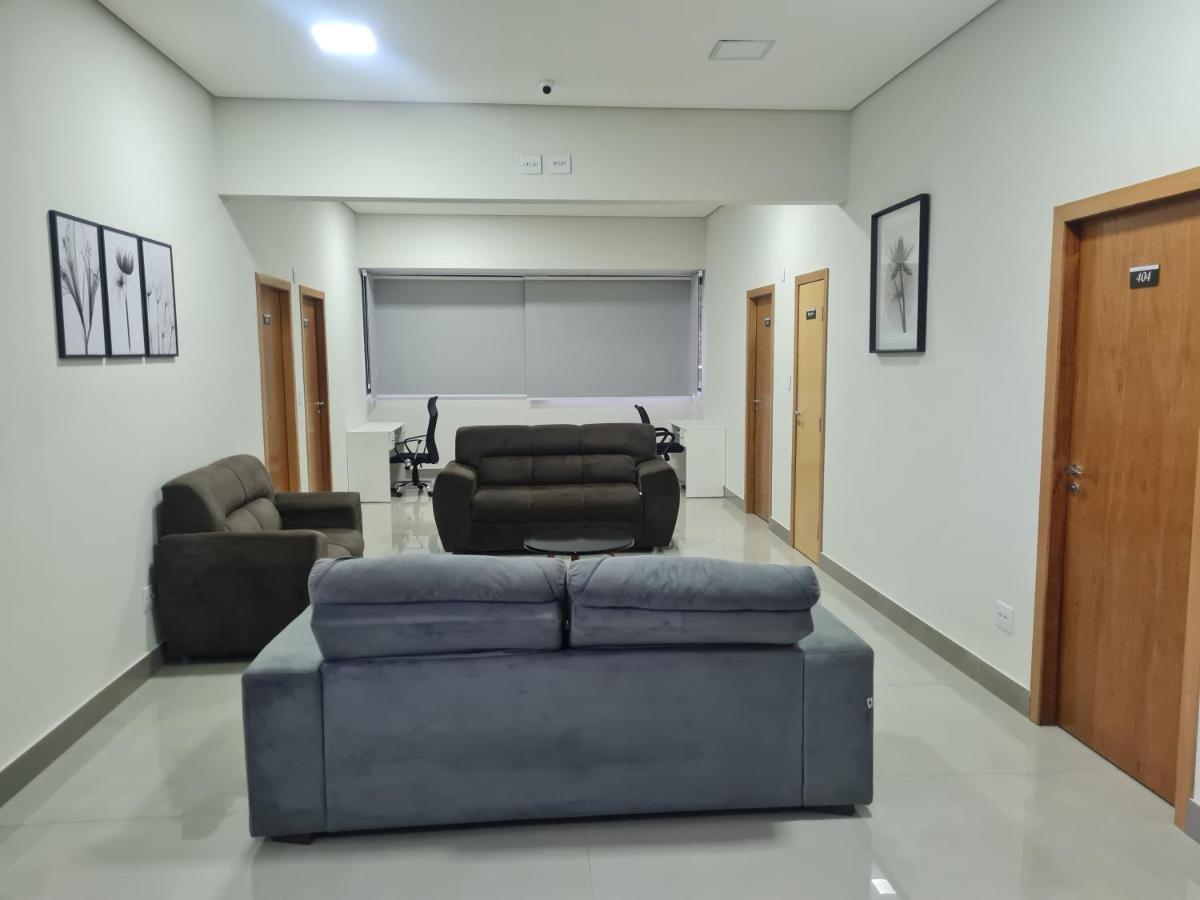 Hotel Avelar Ribeirão das Neves Esterno foto