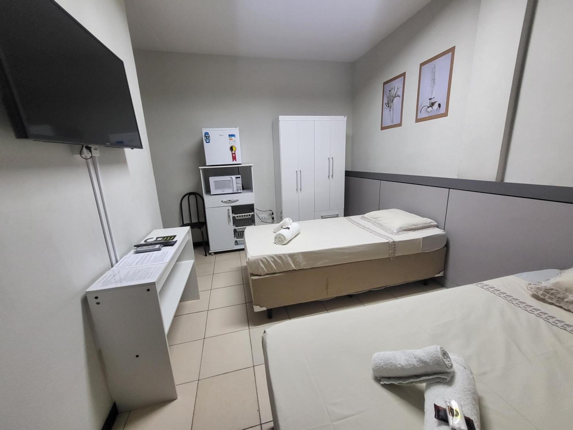 Hotel Avelar Ribeirão das Neves Esterno foto